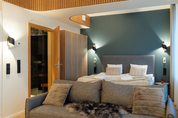 Executive Double Room, City View | Blackout drapes, soundproofing, iron/ironing board, cribs/infant beds