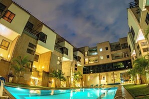 Pool - Pool View Apartment (Nairobi)