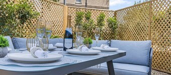 Luxe Cotswold Apt Garden Free EV Charger & Parking