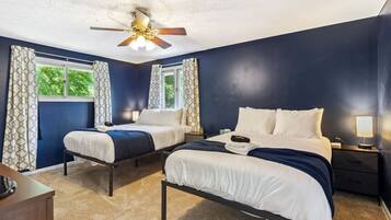 3 bedrooms, desk, iron/ironing board, WiFi