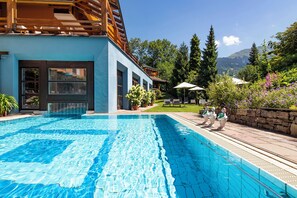 Sauna, bany turc, embolcalls corporals i massatges 