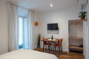 Iron/ironing board, WiFi, bed sheets - EL Aljibe Apartments - Ap.5 (Badajoz)