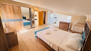 6 Schlafzimmer, Bügeleisen/Bügelbrett, WLAN, Bettwäsche