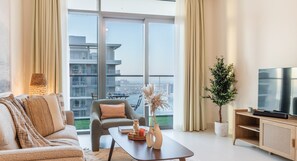 Luxury Apartment, Sea View | Living area