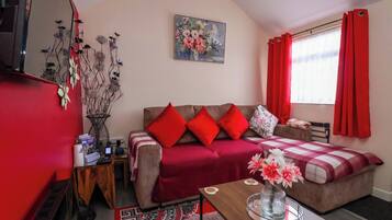 Cottage | Living area