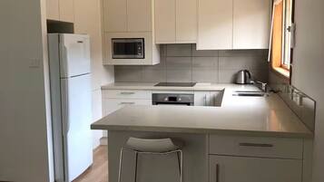 Microwave, oven, dishwasher