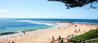 Northern Beaches Spacious 2 bed Apartment