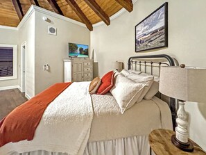 1 chambre, bureau, fer et planche Ă repasser, Wi-Fi