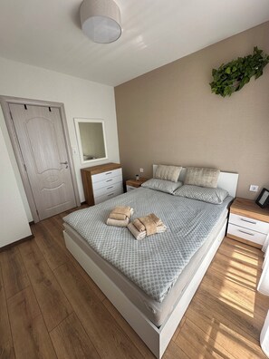 1 bedroom, iron/ironing board, WiFi, bed sheets - Central Smolyan Apartment with Nature View (Smolyan)