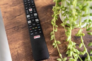 Interior - Smiddles Lane House (Bradford)