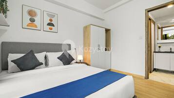 Apartment, 2 Schlafzimmer, Stadtblick | Bügeleisen/Bügelbrett, kostenloses WLAN