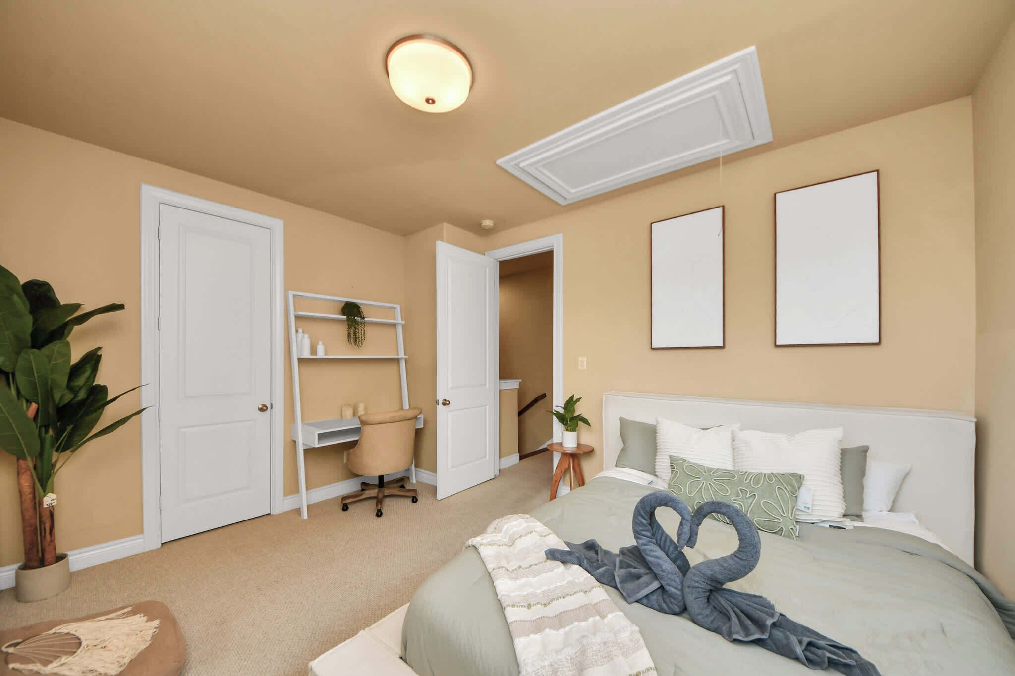 3 soverom, skrivebord, strykejern/-brett og wi-fi