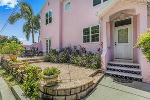 Property grounds - Historic Beasley House with Heated Pool (Sarasota)