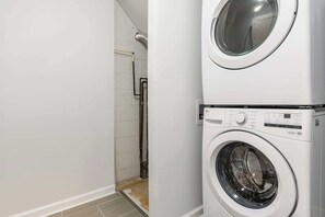 Interior - ‼️Bright 2BR Basement Suite w/ Parking & Backyard (Greensboro)