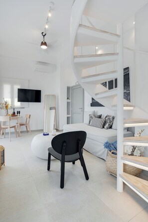 Panoramic Villa with Outdoor Hot Tub | Área de estar