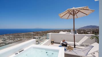 Panoramic Villa with Outdoor Hot Tub | Terraza o patio