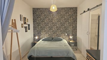 1 bedroom, WiFi, bed sheets