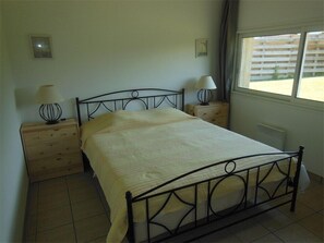 4 bedrooms, free WiFi