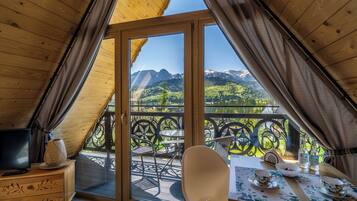 Comfort Apartment, 1 Bedroom, Mountain View | Terrace/patio