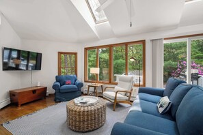 Télévision, espaces bureaux