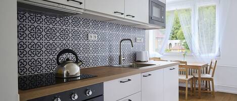 Microwave, oven, dishwasher