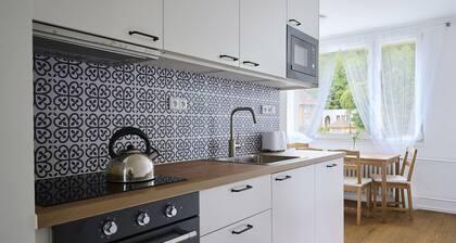 Cosy apartment for 6 people with WIFI, TV and balcony