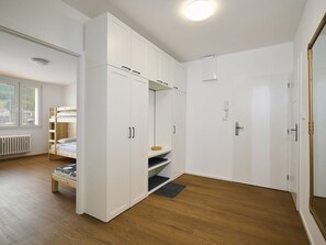 3 bedrooms, free WiFi