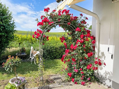 Beautiful apartment for 3 guests with WIFI, TV, balcony and panoramic view
