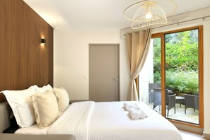 Studio – comfort, hageutsikt | Oppholdsområde | Smart-TV