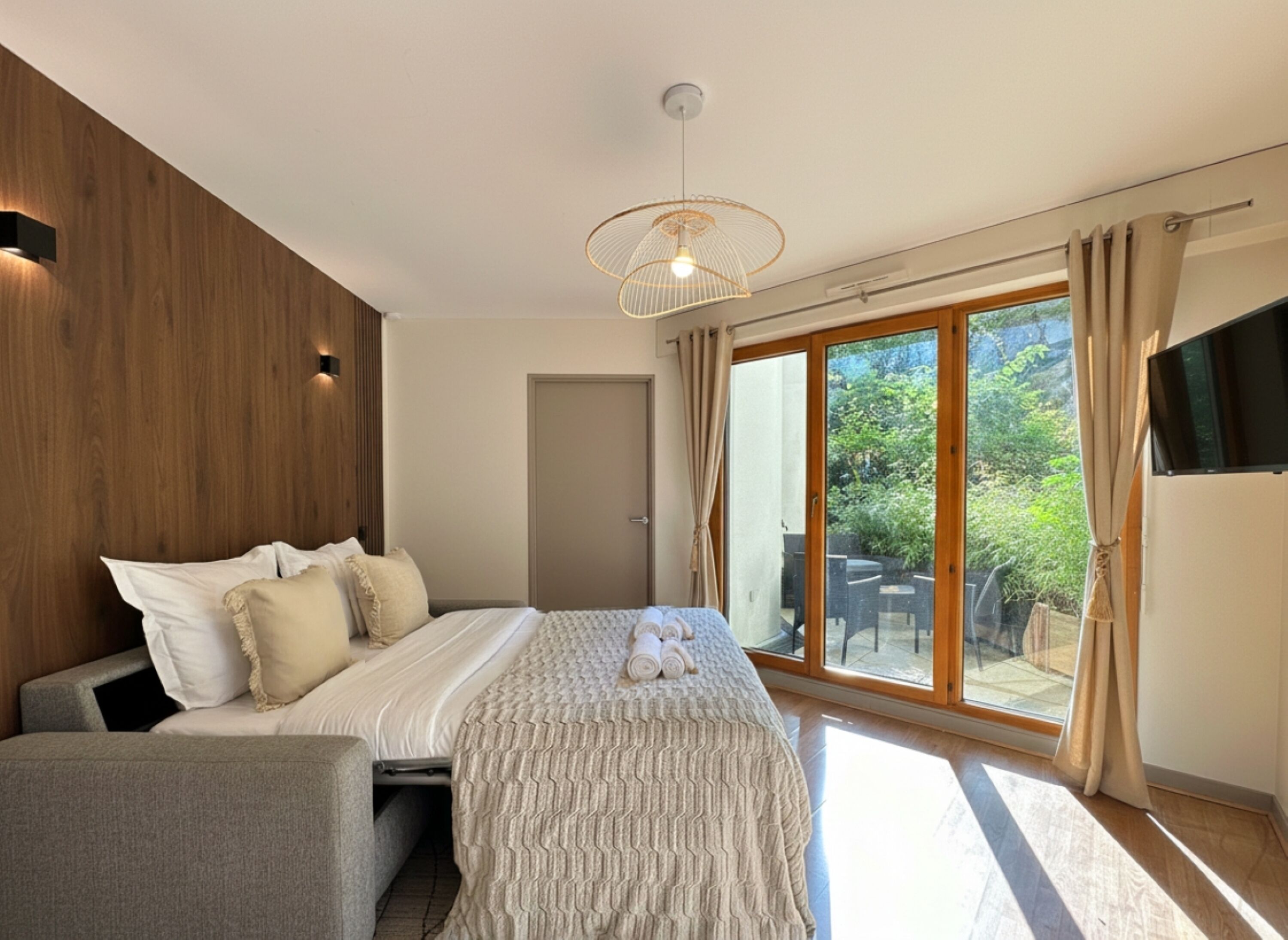 Estudio Confort, vistas al jardín | Vistas desde la habitación