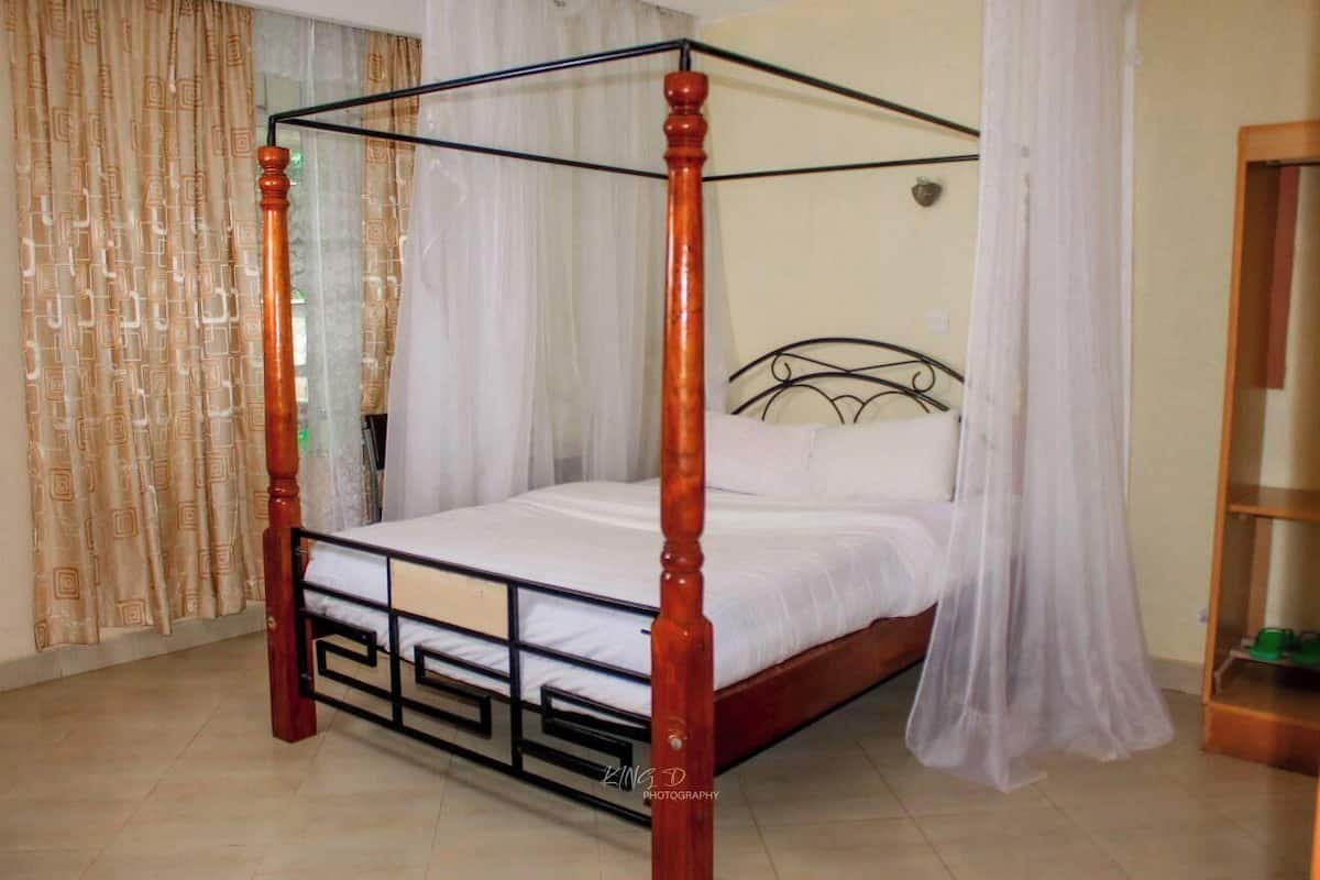 Superior Single Room, Garden View | Free WiFi, bed sheets