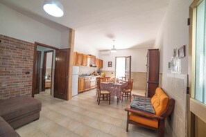 Family Villa, Multiple Bedrooms, 2 Bathrooms, Sea Facing (Villa Benedetta 50m from Beach) | Interior - Villa Benedetta 50m From Beach (Lecce)