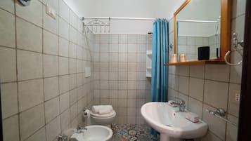 Family Villa, Multiple Bedrooms, 2 Bathrooms, Sea Facing (Villa Benedetta 50m from Beach) | Bathroom | Shower, bidet, towels, soap