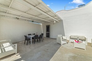 Family Villa, Multiple Bedrooms, 2 Bathrooms, Sea Facing (Villa Benedetta 50m from Beach) | Outdoor dining - Villa Benedetta 50m From Beach (Lecce)