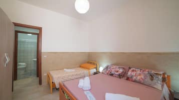 Family Villa, Multiple Bedrooms, 2 Bathrooms, Sea Facing (Villa Benedetta 50m from Beach) | 2 bedrooms, free WiFi, bed sheets