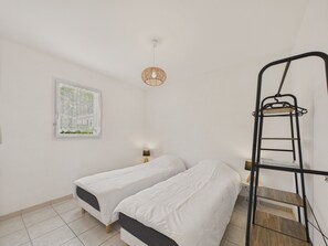 2 bedrooms, free WiFi