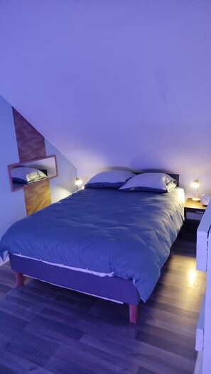 1 bedroom, WiFi, bed sheets