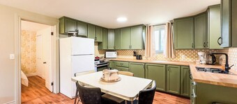 Keepers Cottages - 2 Cottages, One Perfect Getaway