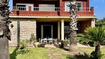 Vila, 5 kamar tidur, kolam renang pribadi, pemandangan kebun | Eksterior