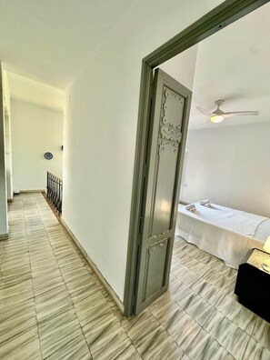 Villa, 5 slaapkamers, privézwembad, uitzicht op tuin | 5 slaapkamers