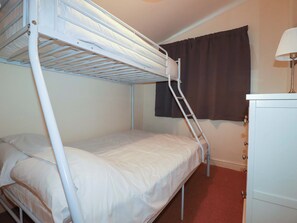 2 室のベッドルーム、客室ごとに異なる装飾、客室ごとに異なるインテリア、WiFi (無料)