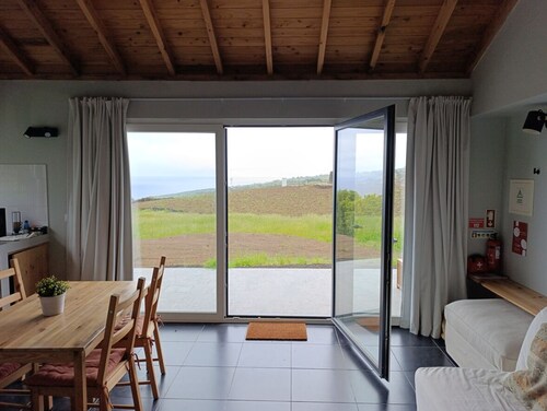 New Studio with views for S. Jorge Island