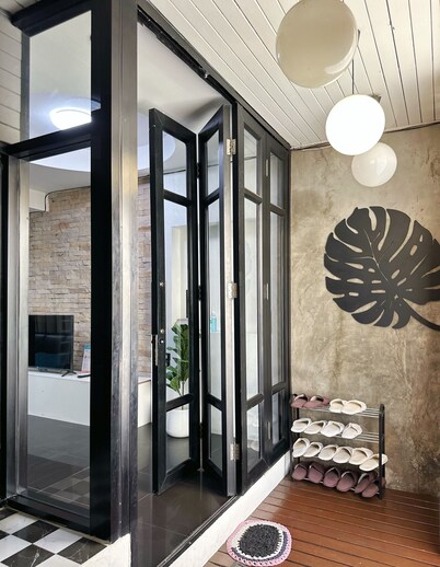 vhouse - Near Walking Street. Cozy 3-bedrooms townhome Pattaya netflix free WiFi
