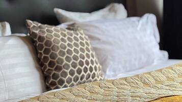 WiFi, bed sheets