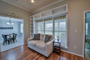 Smart TV, fireplace, books
