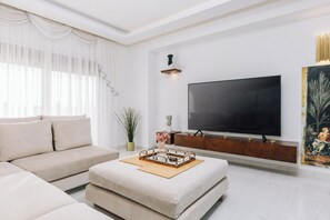 Smart TV, videojuegos, libros y impresora 