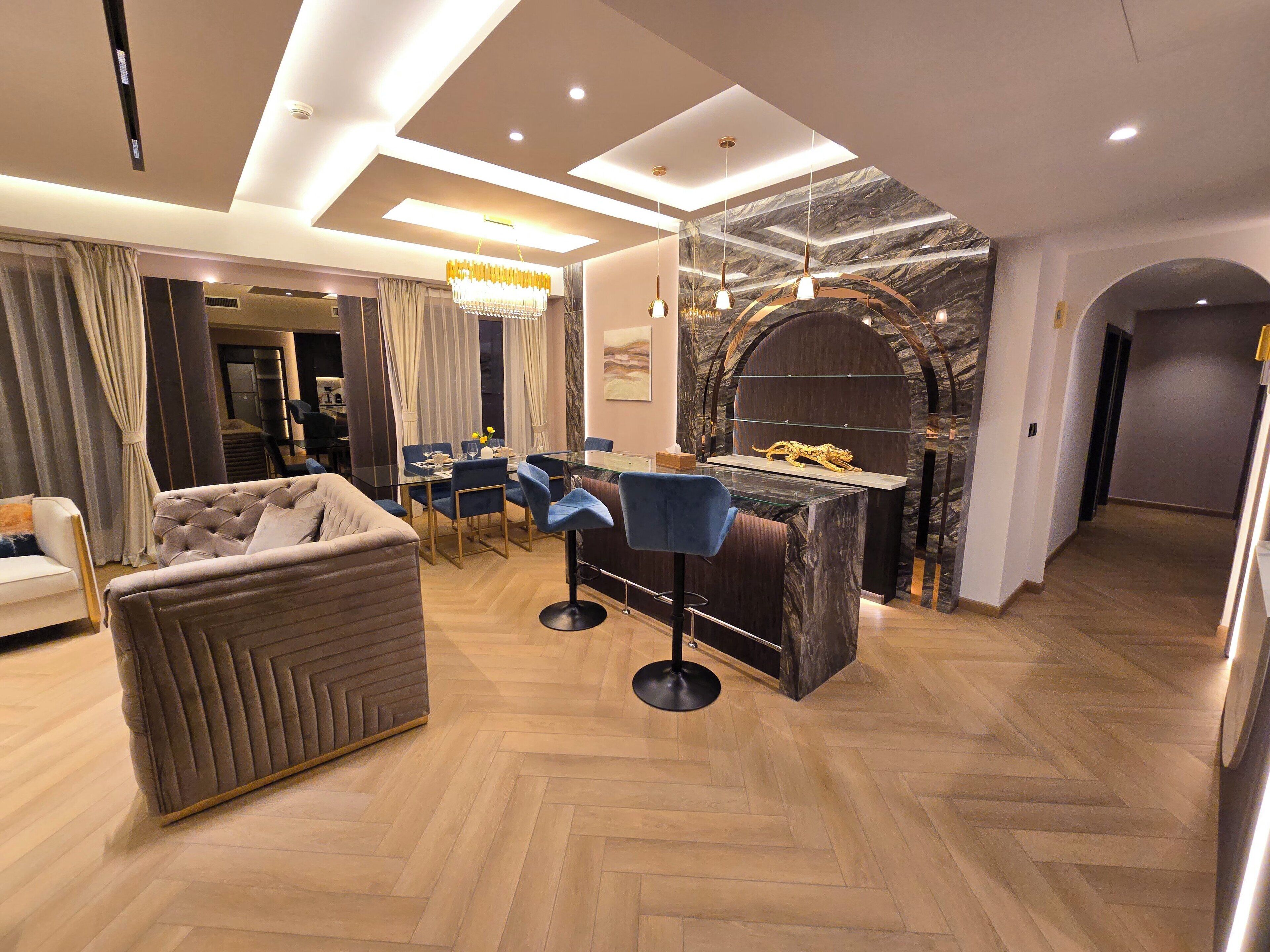 60-inch Smart TV with digital channels, Netflix, Hulu