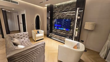 TV connectée de 60 pouces avec chaînes numériques, Netflix, Hulu