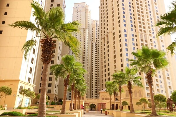 Exterior - Highend Luxury Rimal with JBR view (Dubai)