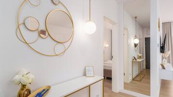 1 chambre, fer et planche Ă repasser, Wi-Fi, draps fournis